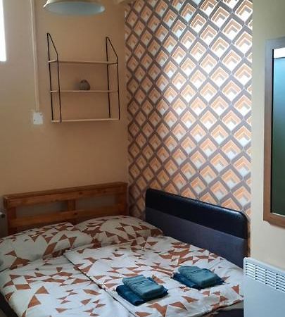 Csenge Apartman Keszthely Luaran gambar